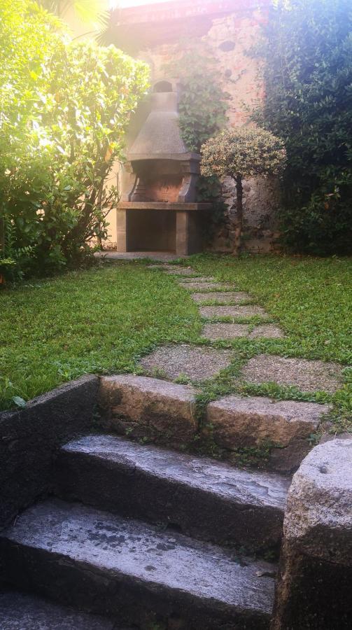 Villa Residenza Esse Angera Esterno foto
