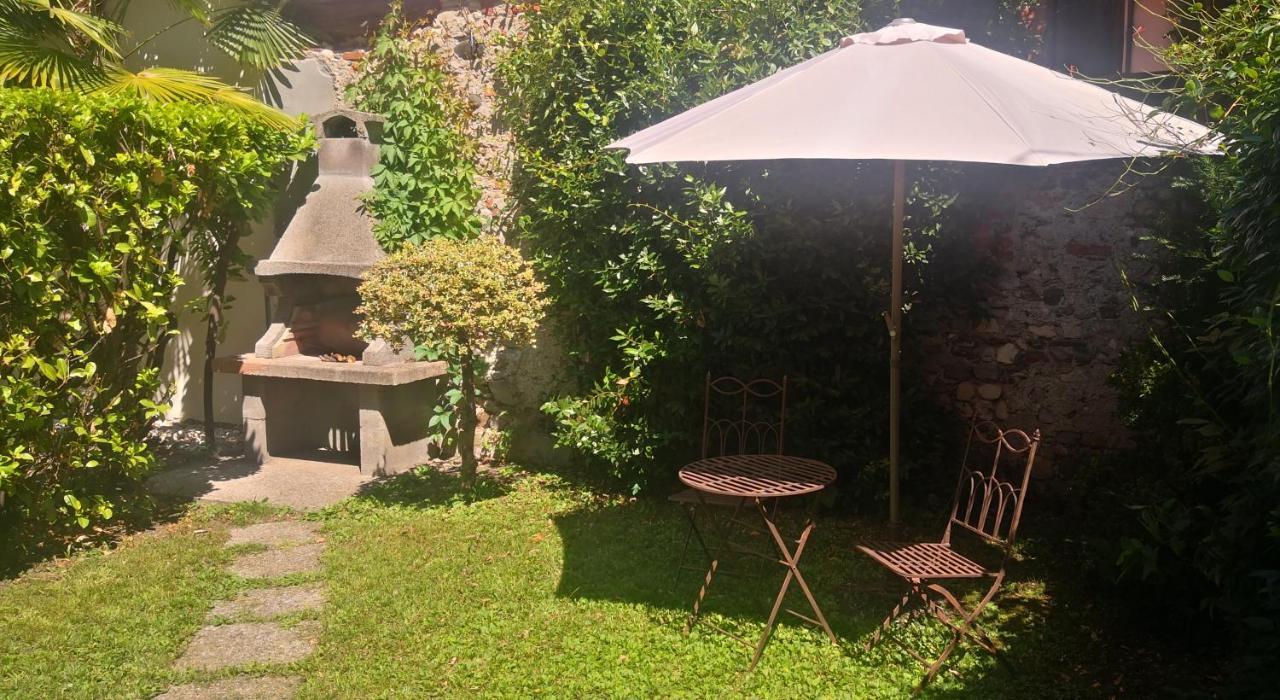 Villa Residenza Esse Angera Esterno foto