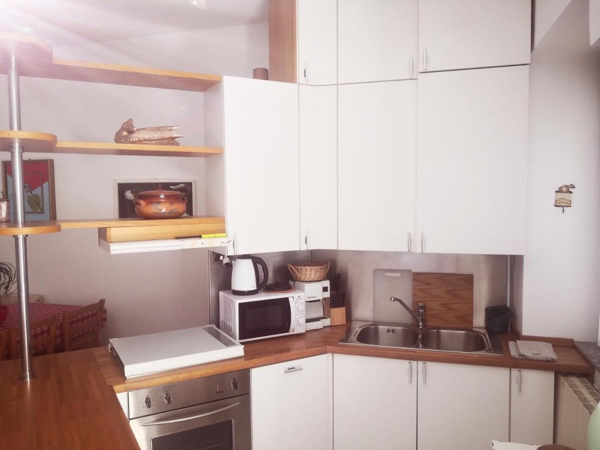 Villa Residenza Esse Angera Esterno foto