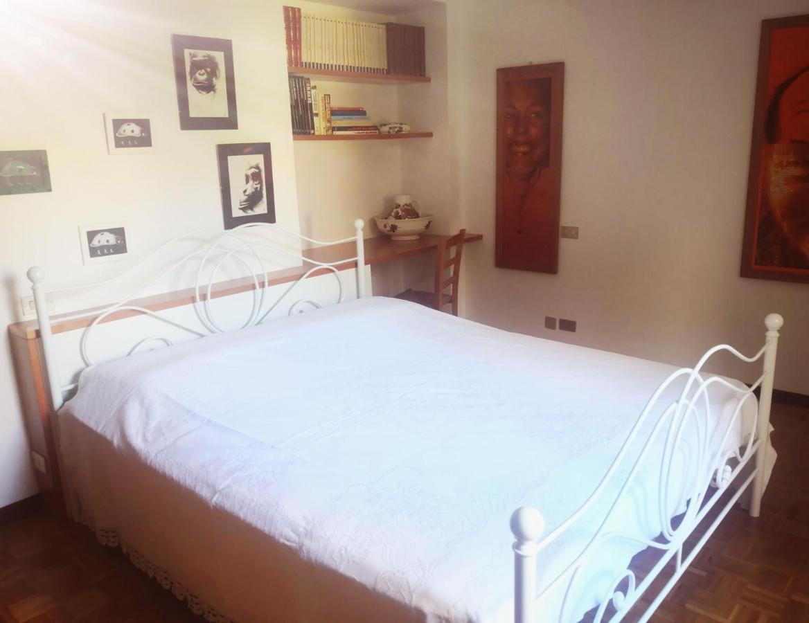 Villa Residenza Esse Angera Esterno foto