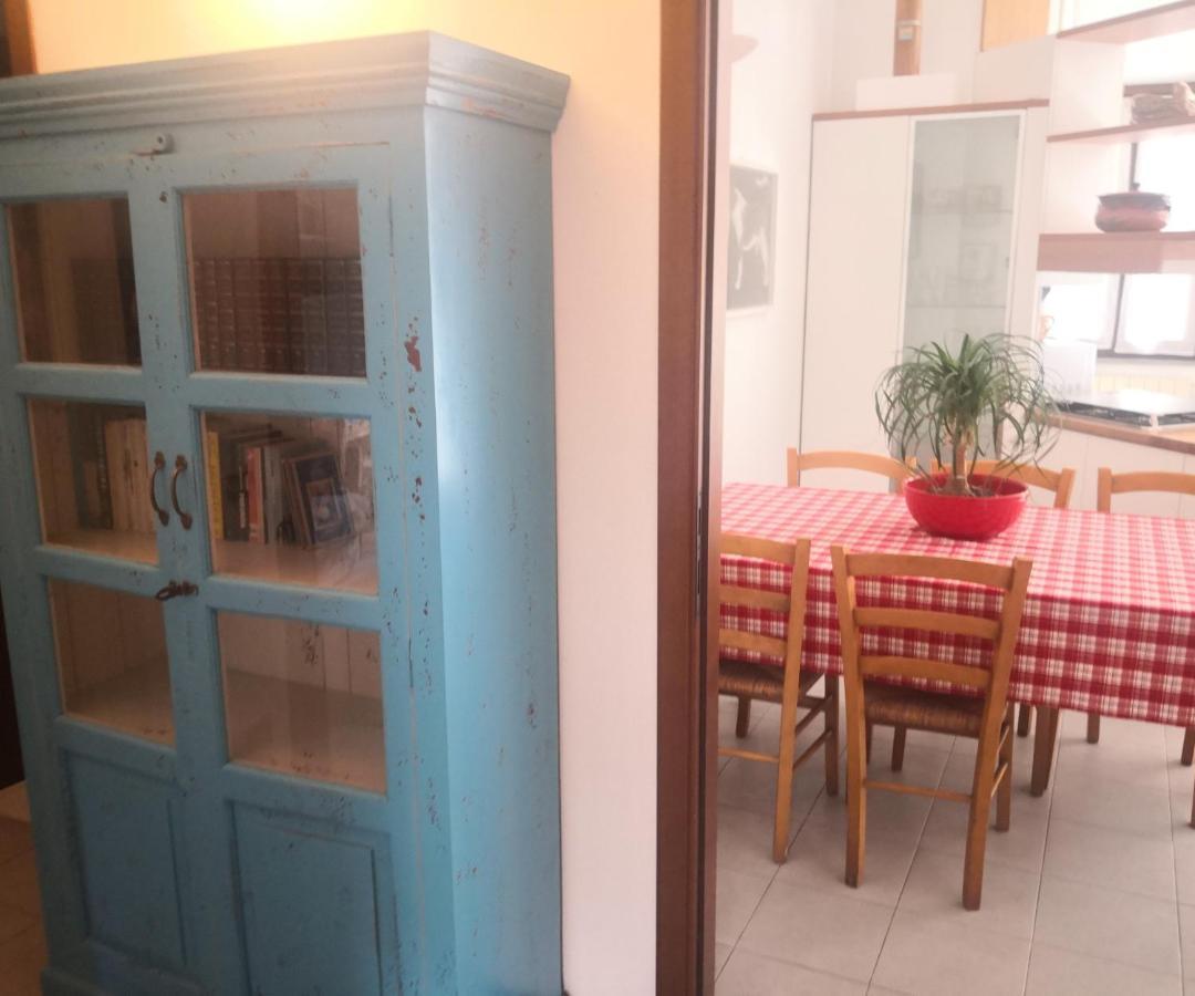 Villa Residenza Esse Angera Esterno foto